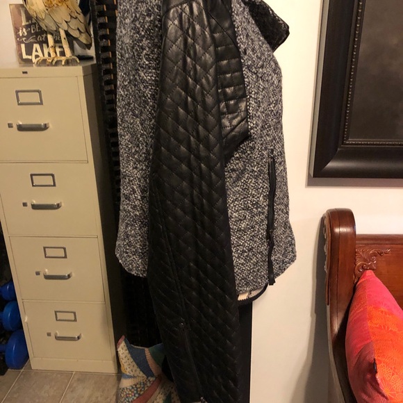 EUC Women’s Marc Lauge Wintertime Collection Moto Jacket - Picture 7 of 14